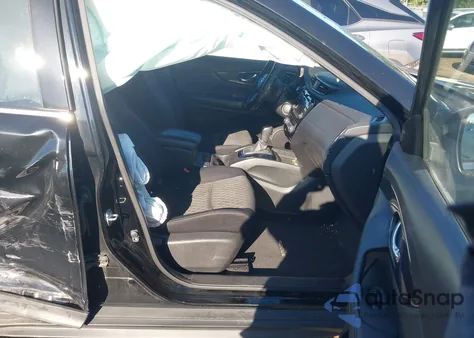 2017 Nissan Rogue Sv z USA, uszkodzony, nr VIN JN8AT2MV6HW016875